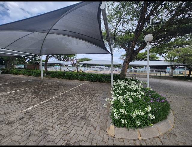 2,374M² OFFICE TO LET IN RANDJESPARK
